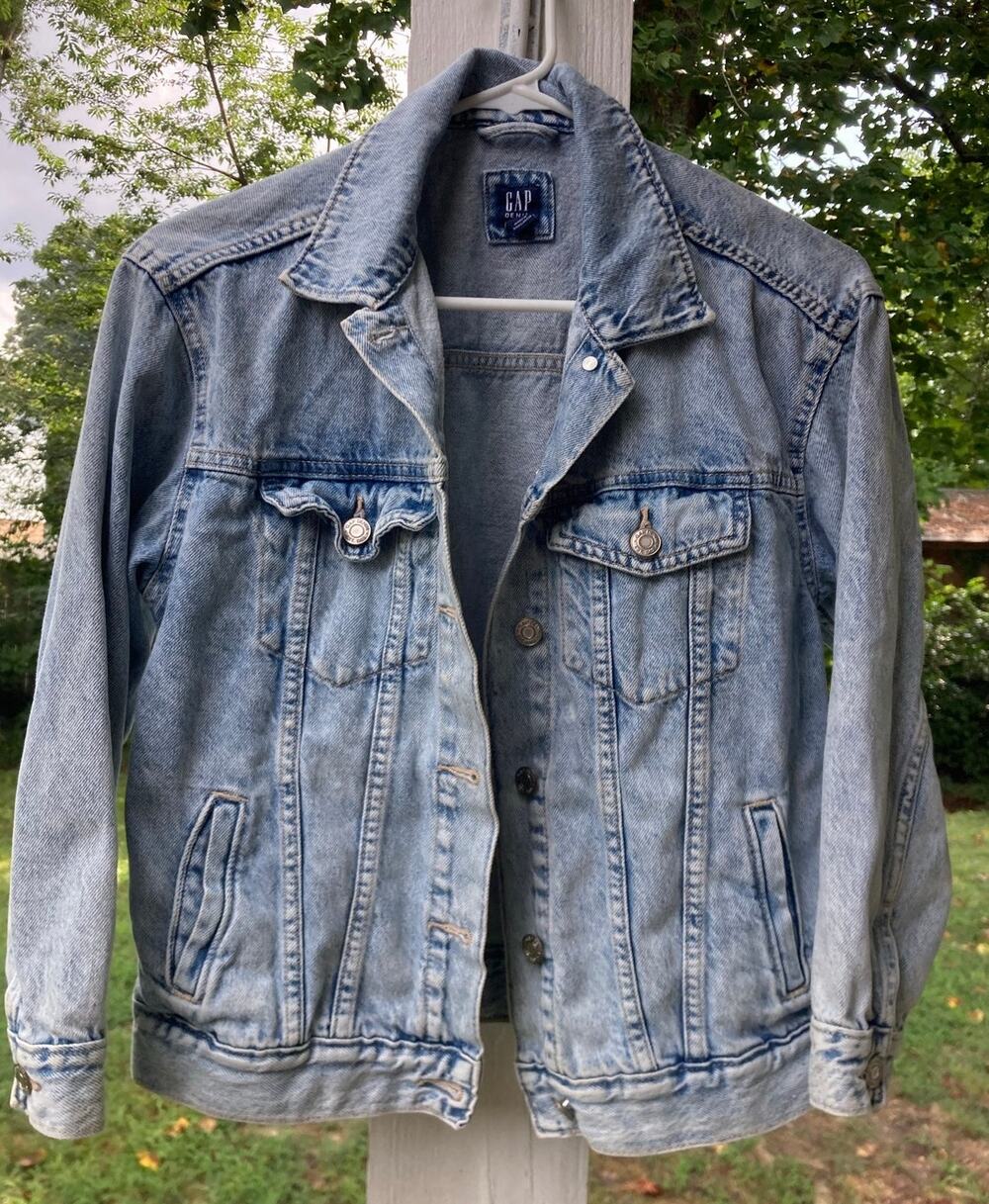 Gap - GIRLS Soft Relaxed Fit Denim Jacket - 10